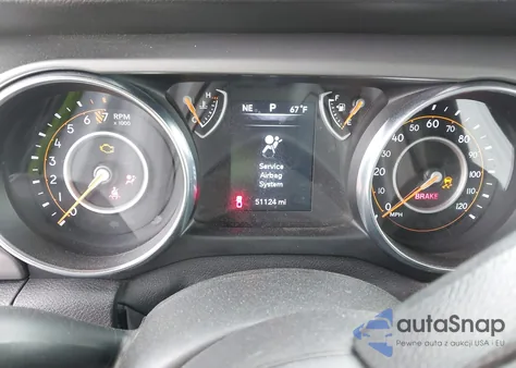 2021 Jeep Gladiator Willys Sport 4X4 z USA, uszkodzony, nr VIN 1C6HJTAG1ML619845